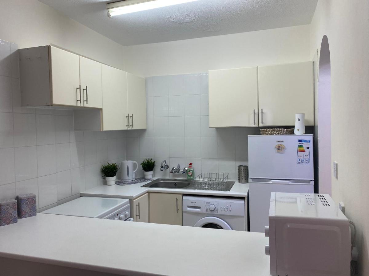 Diamond Apartment With Stunning Sea View بافوس المظهر الخارجي الصورة
